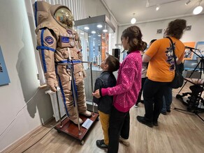 Амурский краеведческий музей ко Дню космонавтики покажет настоящий скафандр и космическое питание