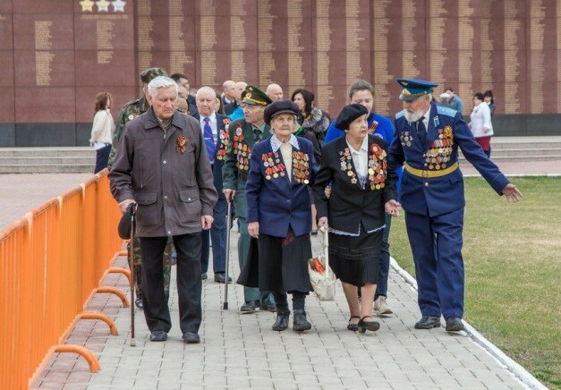 Амурским ветеранам Великой Отечественной войны начали выплачивать ко Дню Победы по 1 и 3 тысячи рублей