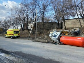 В Благовещенске фекалка легла на бок