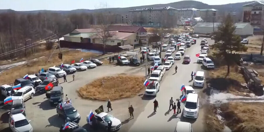 В Амурской области оштрафовали участников автопробега в поддержку спецоперации на Украине