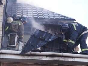 В Белогорске пожарные спасли жилой дом