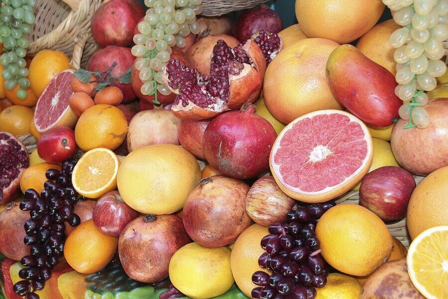 Роспотребнадзор снял ограничения на ввоз апельсинов перцев и винограда из Турции