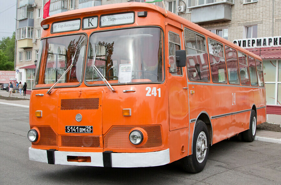 В Благовещенске начали ремонтировать улицу Ленина Автобусы меняют схемы движения фото