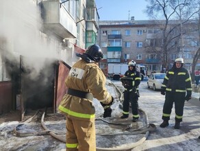 Два жилых дома  в Свободном и Большеозерке  спасли от огня пожарные в Амурской области 