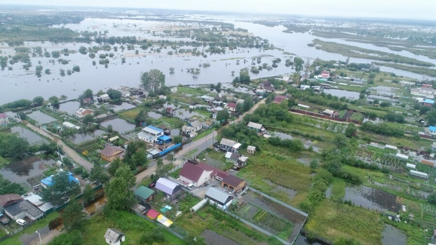 В Белогорске изза большой воды эвакуировали людей и скот фото видео 