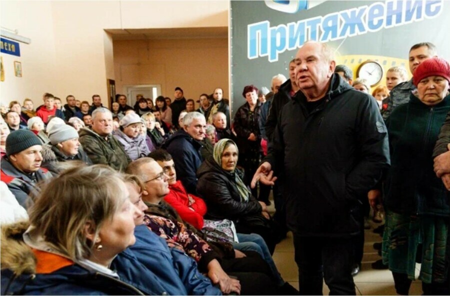 У вас 95  были старые деревянные дома Представитель губернатора разозлил погорельцев в Красноярском крае