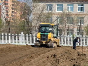 В августе в двух благовещенских школах появятся  новые стадионы