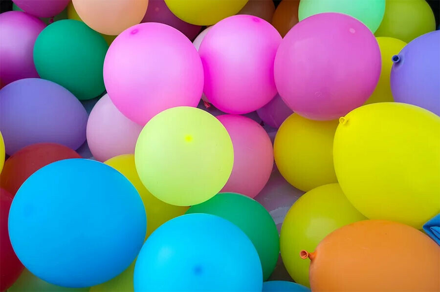 Минприроды Приамурья призывает амурчан ограничить запуск воздушных шаров во время праздников