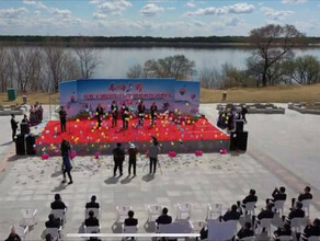 В китайском городе Хэйхэ открылся туристический сезон видео