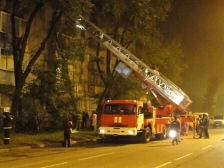 Трагический пожар в Белогорске один человек погиб один  пострадал