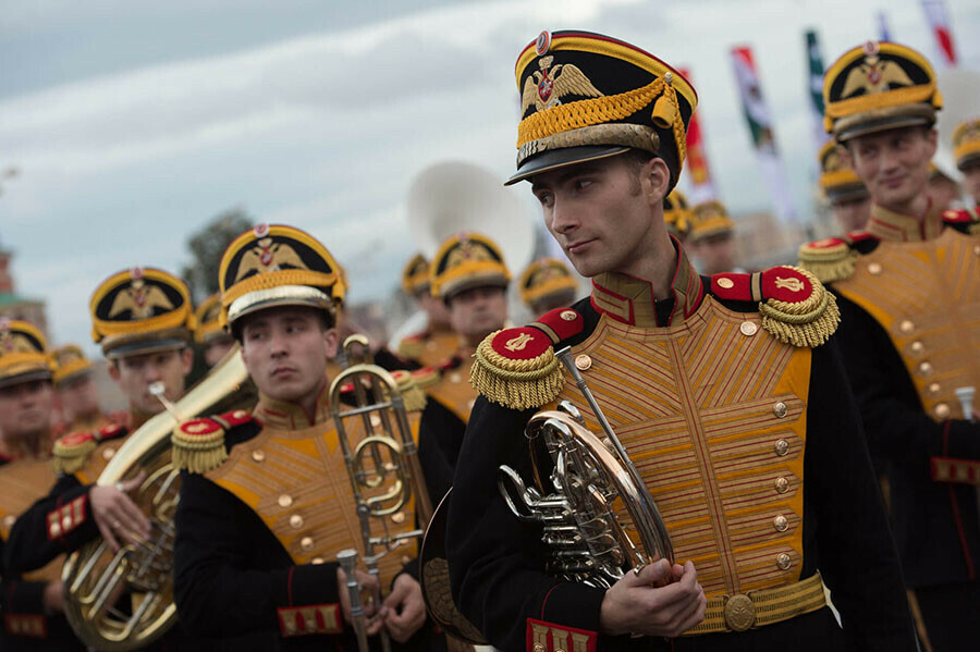 Центральный военный оркестр Министерства обороны РФ выступит на набережной в Благовещенске 
