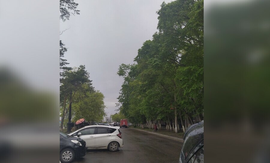 В Благовещенске эвакуируют людей из городского суда