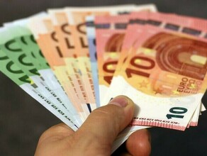 Сбербанк кроме долларов и евро стал продавать клиентам 15 валют разных стран  