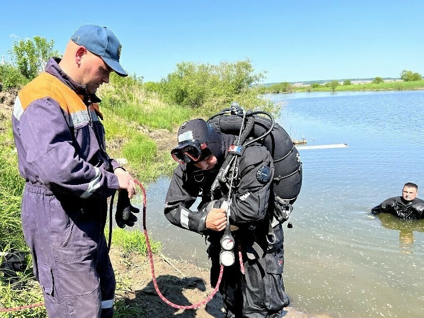 Водолазы нашли тело утонувшей в Маркове 11летней девочки