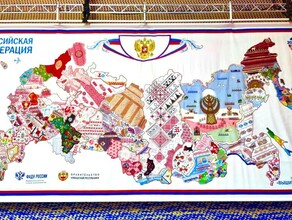 Амурский министр культуры Надежда Доргунова крючком связала Амур на карте России для ПМЭФ