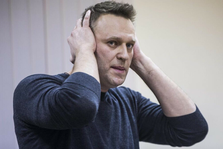 В крови Навального обнаружили следы химического оружия Новичок