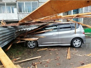 В Забайкалье пришел смерч а затем обрушился ураган видео