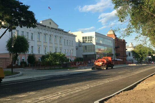 В Благовещенске подходит к концу ремонт на двух участках улицы Ленина 