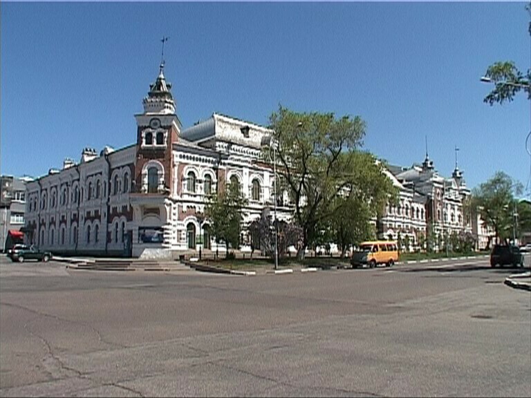 В выходные горожане и художники раскрасят Благовещенск в яркие цвета 