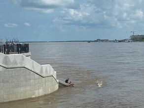 Течение страшное унесет и не заметит никто жительница Благовещенска увидела на Амуре маленьких детей без взрослых