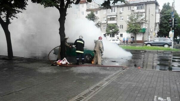 В селе Амурской области сгорел автомобиль