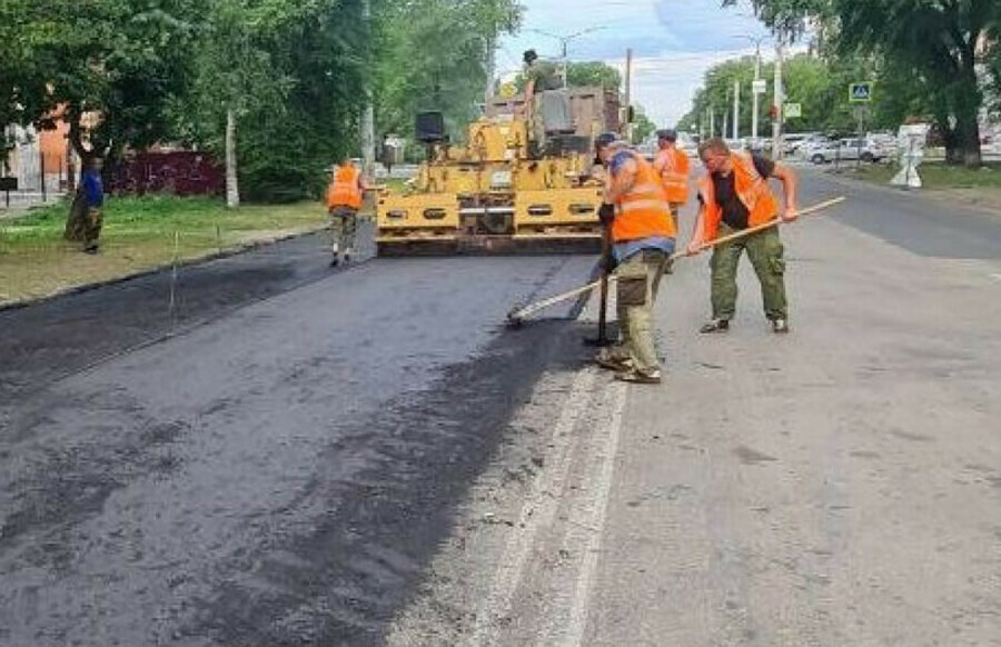 На благовещенских дорогах заканчивается ямочный ремонт