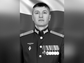 Подмосковной школе присвоено имя погибшего на Украине выпускника ДВОКУ