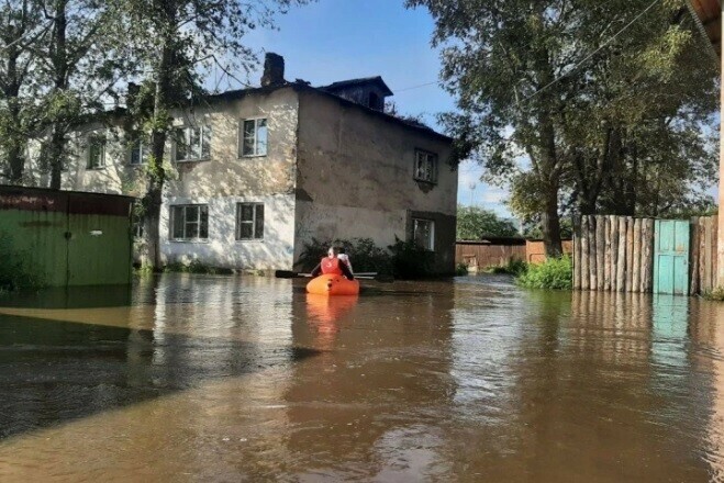 В Чите изза паводка объявлен режим ЧС фото