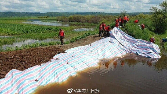  В Хэйхэ введен самый высокий уровень паводковой опасности изза ливней 