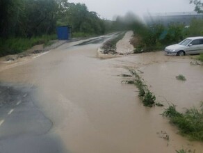 В Приморье более тысячи отдыхающих оказались отрезанными от большой земли Смыло дорогу