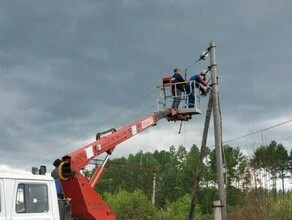 Энергетики возвращают свет амурчанам пострадавшим от натиска грозы и ветра