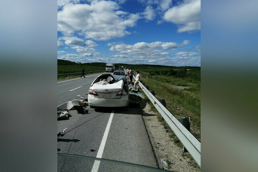 В страшном ДТП в Амурской области помимо женщины погиб восьмилетний ребенок