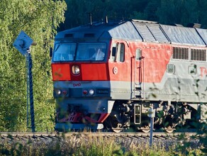 В Белогорске восьмилетний ребенок попал под пассажирский поезд