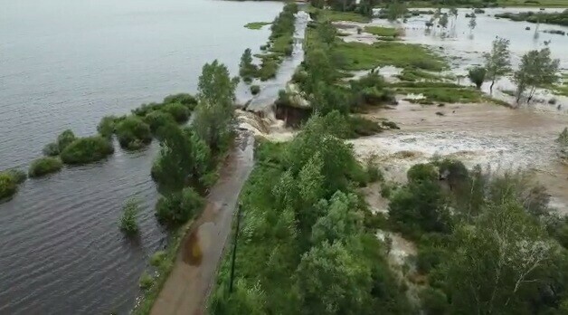 Ситуация с наводнением все хуже и хуже в Амурской области введен режим ЧС