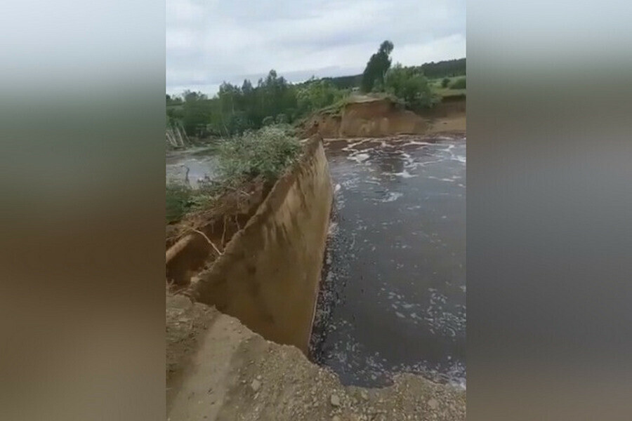 Воды нет канализация не работает Жители Магдагачи рассказали о последствиях дождевого паводка видео