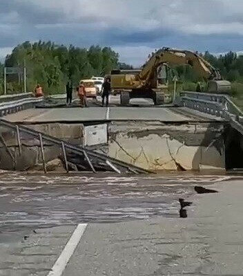 На разрушенной дороге Зея  Тыгда готовятся приступить к восстановительным работам