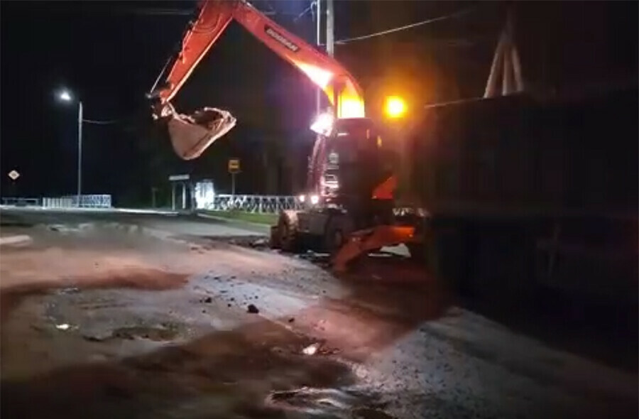 В селе Чигири стартовал ночной ремонт на улице Центральной видео