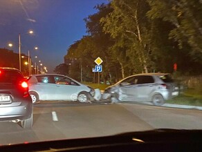 В центре Благовещенска произошло жёсткое ДТП Понадобилась реанимация