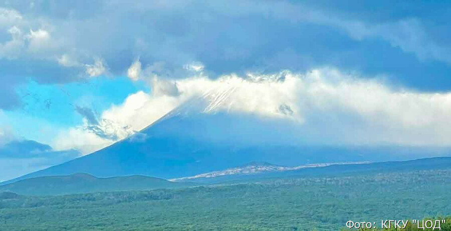 На вулкане Ключевской не дождавшись помощи умер шестой турист