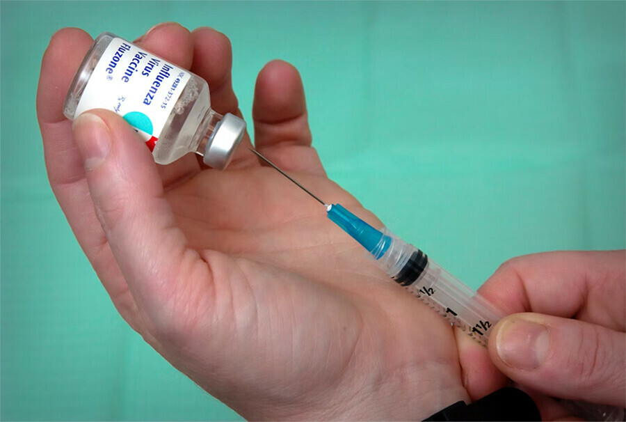 На ВЭФ объявили о старте всероссийской прививочной кампании против гриппа