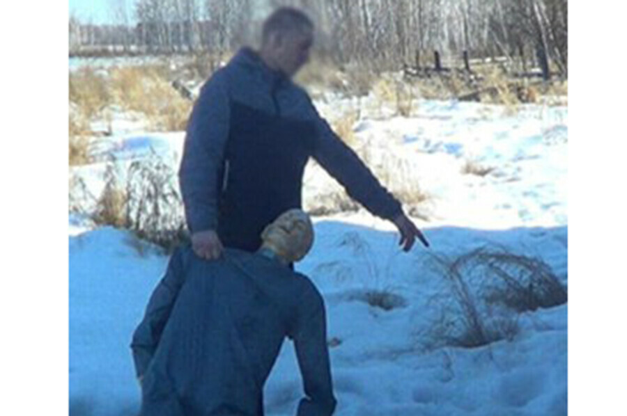 Следы саней на снегу привели следователей Амурской области к убийце