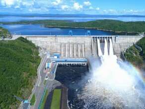 Бурейская ГЭС увеличивает расход воды 