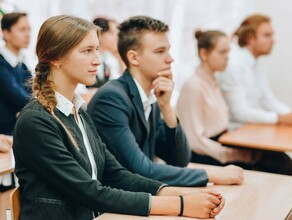 В благовещенских школах начали обучать китайскому языку