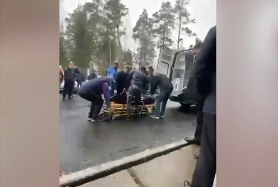 Шесть ранений в грудь военком Иркутской области в крайне тяжелом состоянии