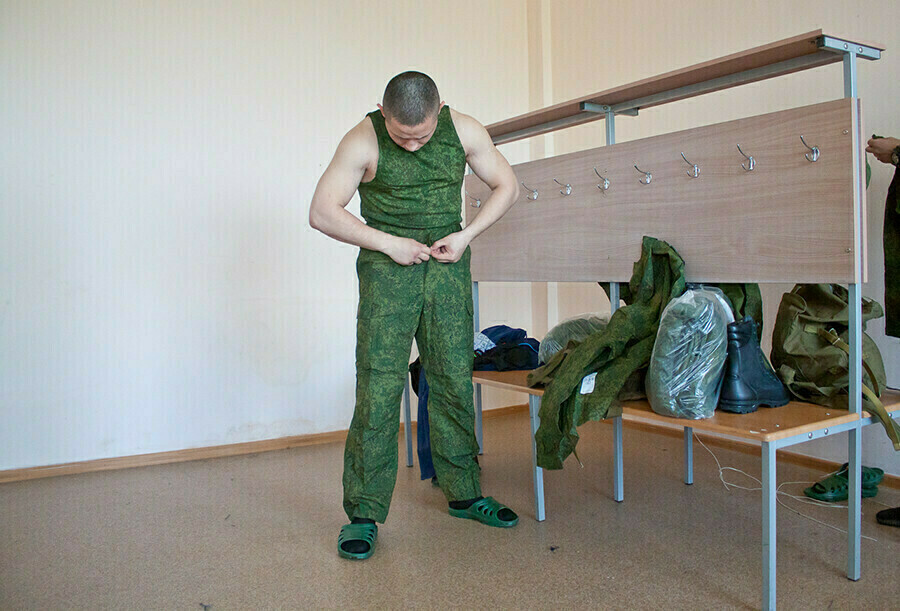 В Госдуме предложили компенсировать траты россиян на военную экипировку
