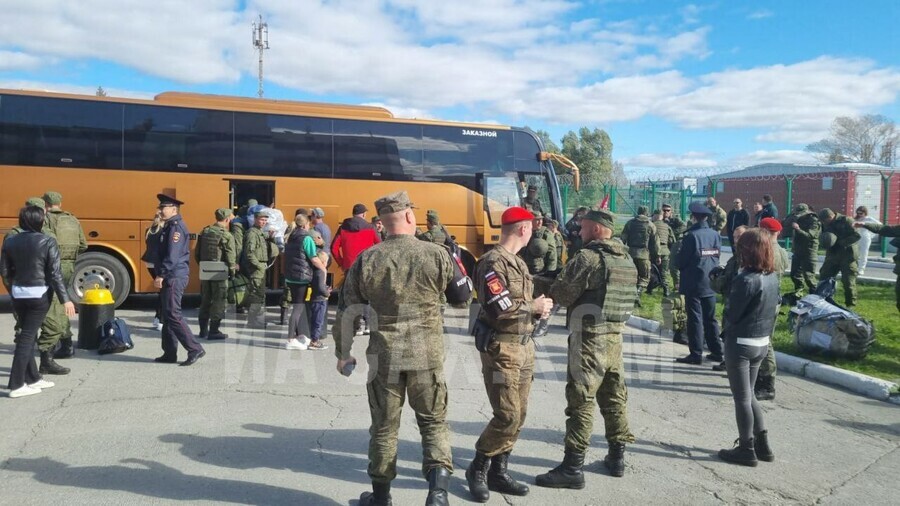 СМИ улетевшие сахалинцы отправились не на учения а на СВО