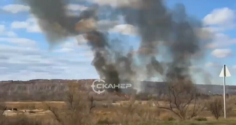 Огромные клубы дыма увидели возле Благовещенска видео