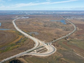 Объезд закрыт закончено возведение пролетных строений путепровода к новому мосту через Зею видео