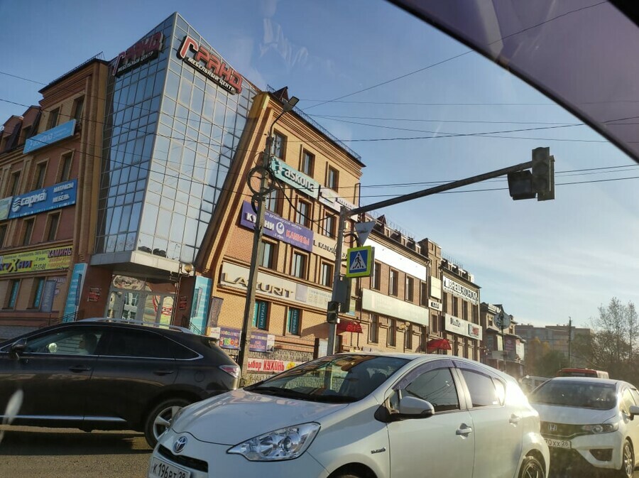 На перекрестке Мухина  Пролетарской сдвинулись сроки подключения светофоров Почему