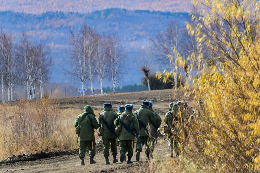 Кто получит выплаты в случае гибели военнослужащего не имеющего семьи